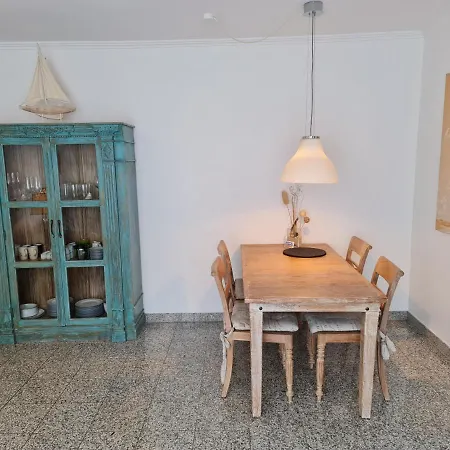 A Cappella A6 * Binz