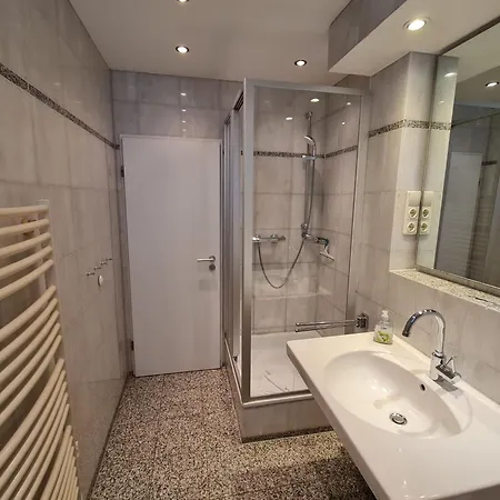 A Cappella A6 * Binz